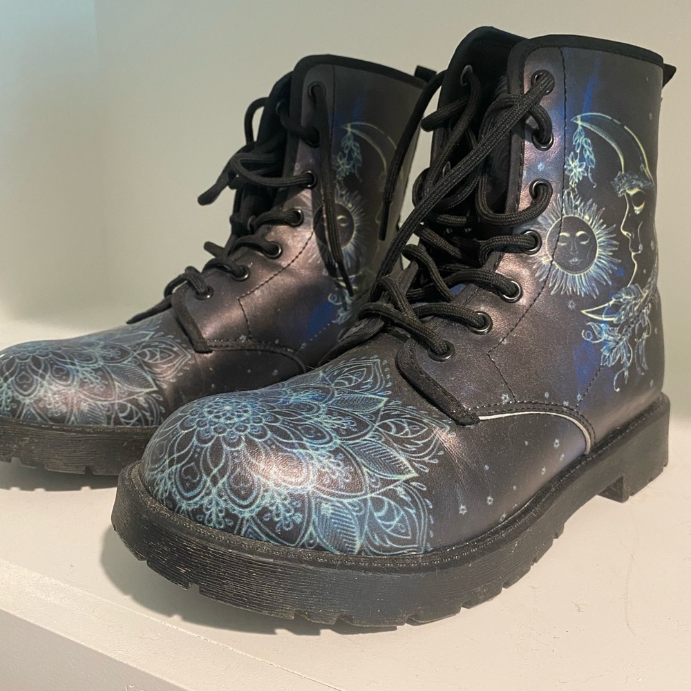 aesthetic sun and moon boots